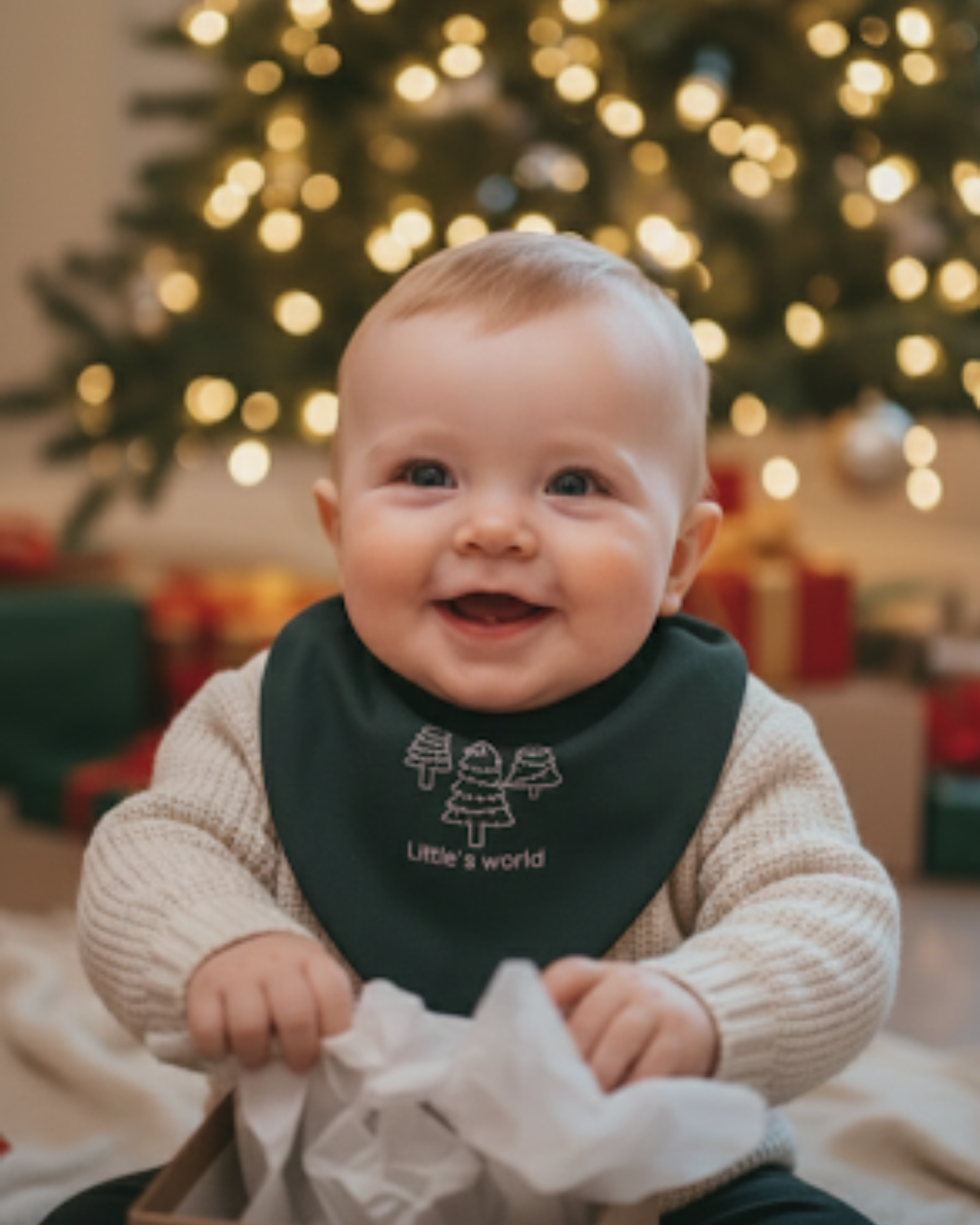 Sıvı Geçirmez Bebek Önlük Çam Yeşili Ağaç Baskı